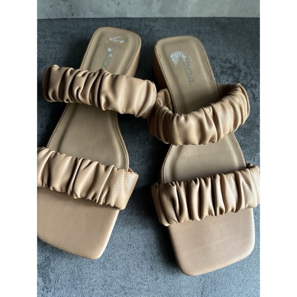 SODA Scrunch Square Toe Womens Nude Block Heel Sandals Size 7.5 - Picture 11 of 12